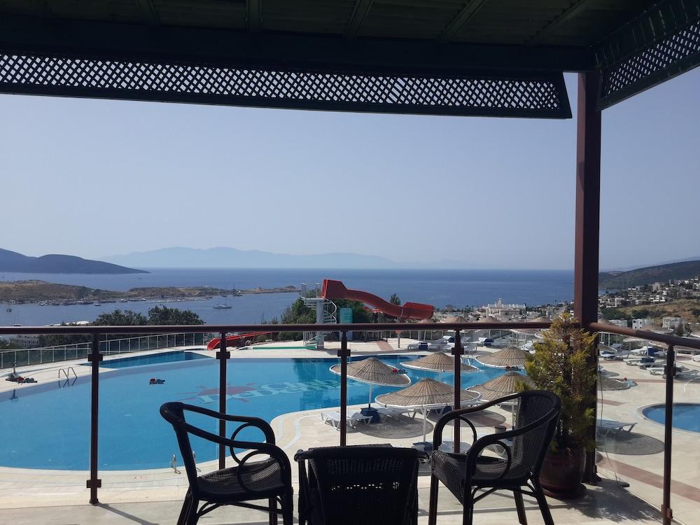 Club Dedeman Bodrum Bitez Exterior photo